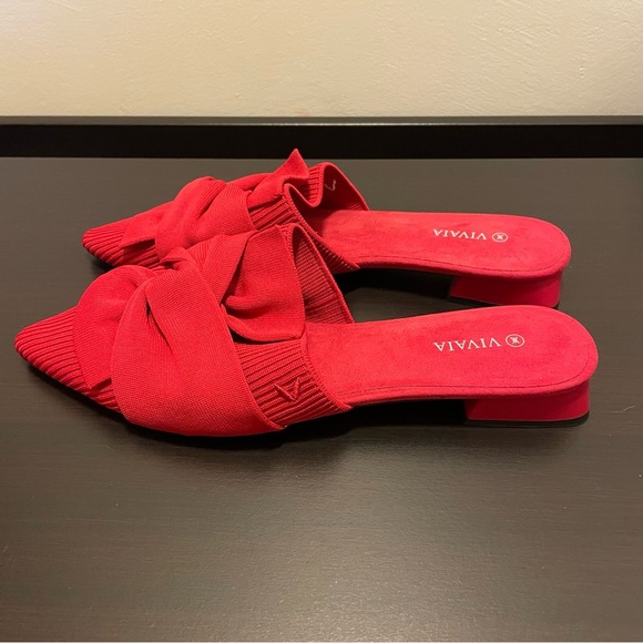 VIVAIA Yaffa Pointed Toe Knot Sandals in Ruby Red - Picture 7 of 12